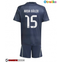 Otroške Nogometnih dresov Real Madrid Arda Guler #15 Gostujoči 2025-26 Kratki rokavi (+ hlače)